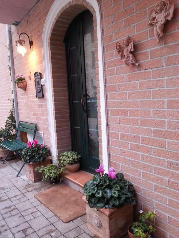 La Corte Degli Angeli Locazioni Turistiche Асизи Екстериор снимка